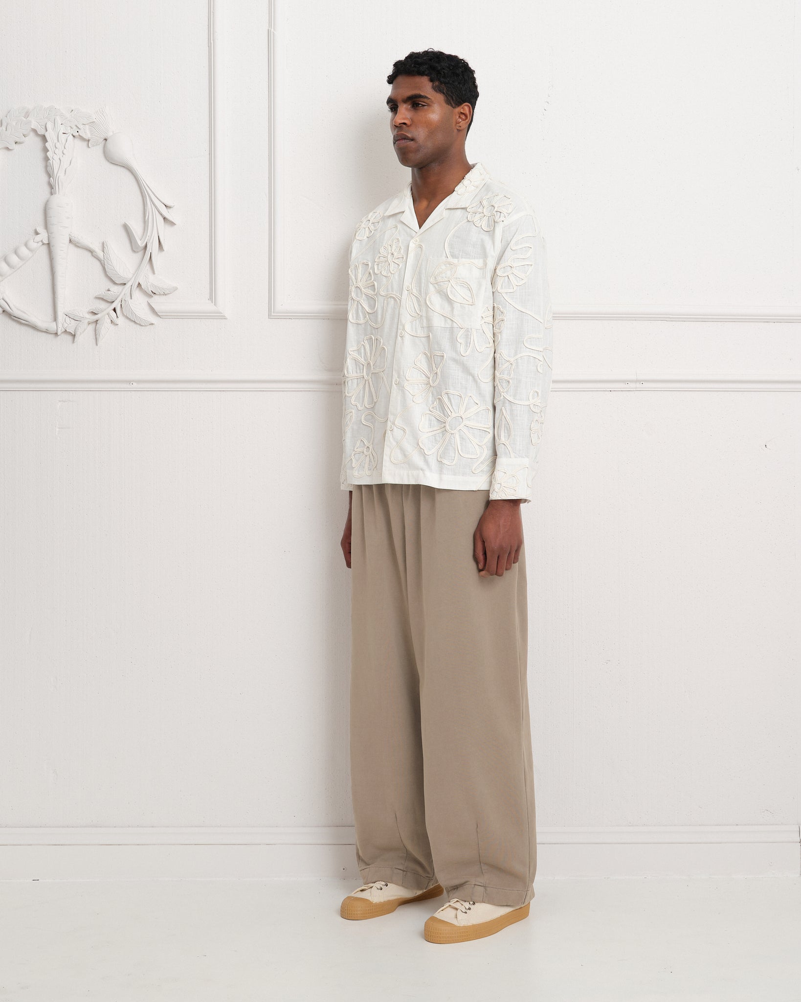 Greetings Shirt LS - Ecru Ribbon