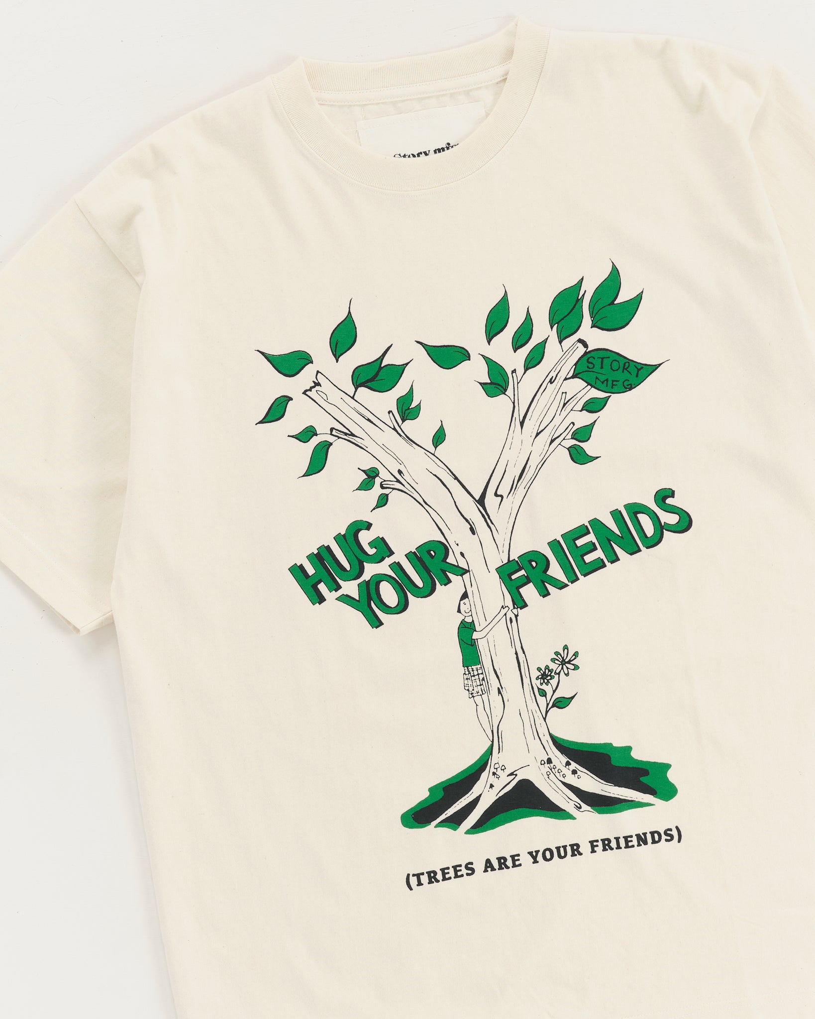 Grateful Tee SS - Hug Your Friends