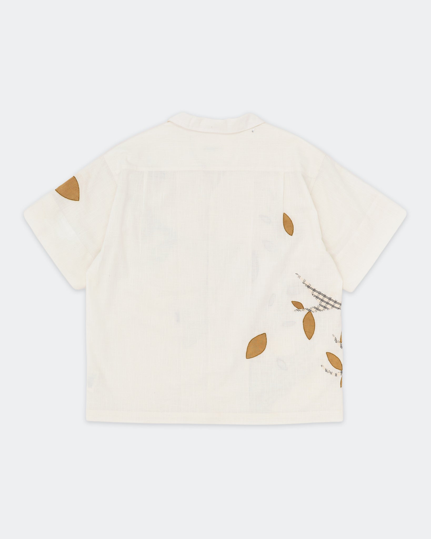 Greetings Shirt SS - Ecru Tree