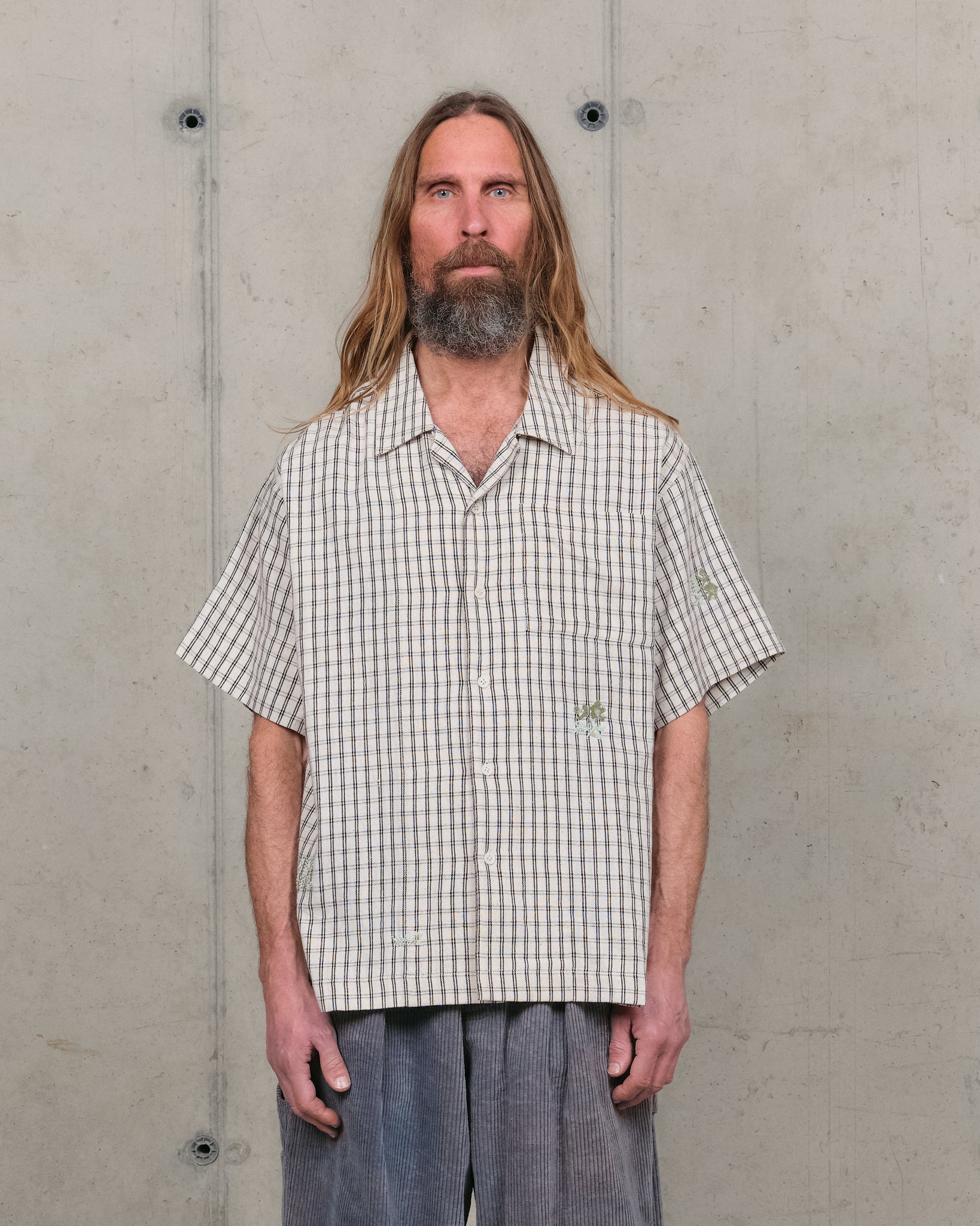 Greetings Shirt SS - Interrupted Beads