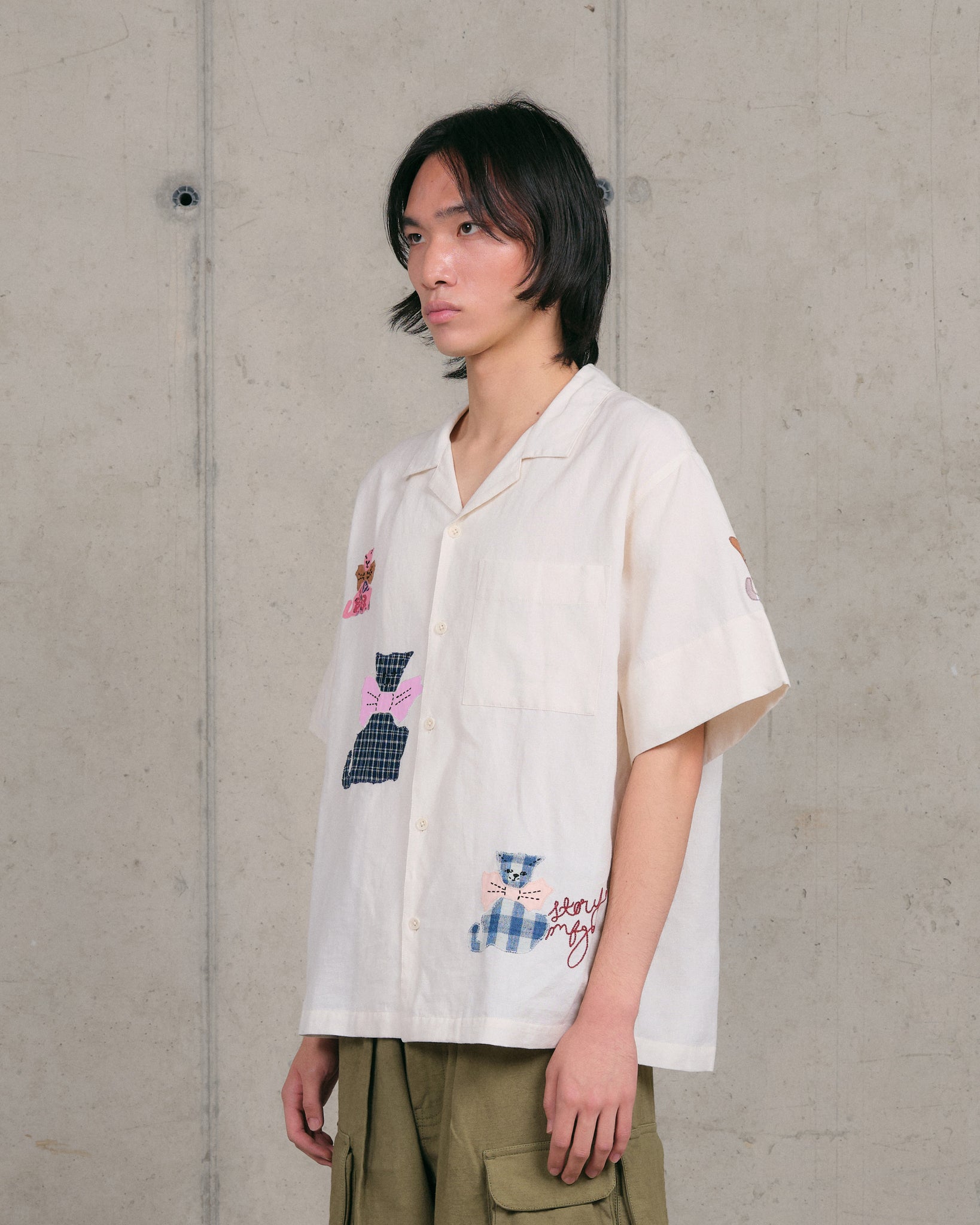 Greetings Shirt SS - Ecru Tales