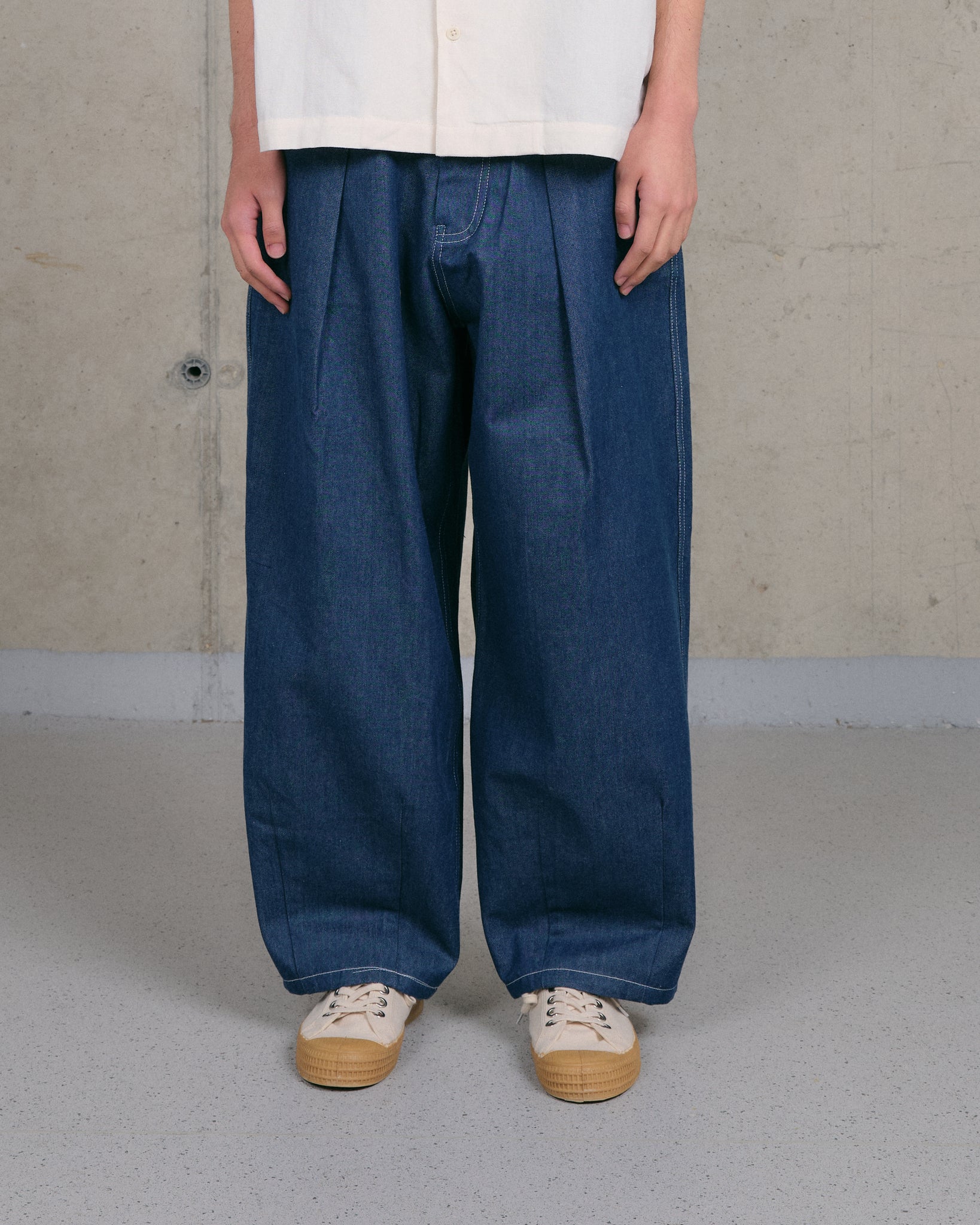 Lush Jeans - Dark Denim Wonky-Wear