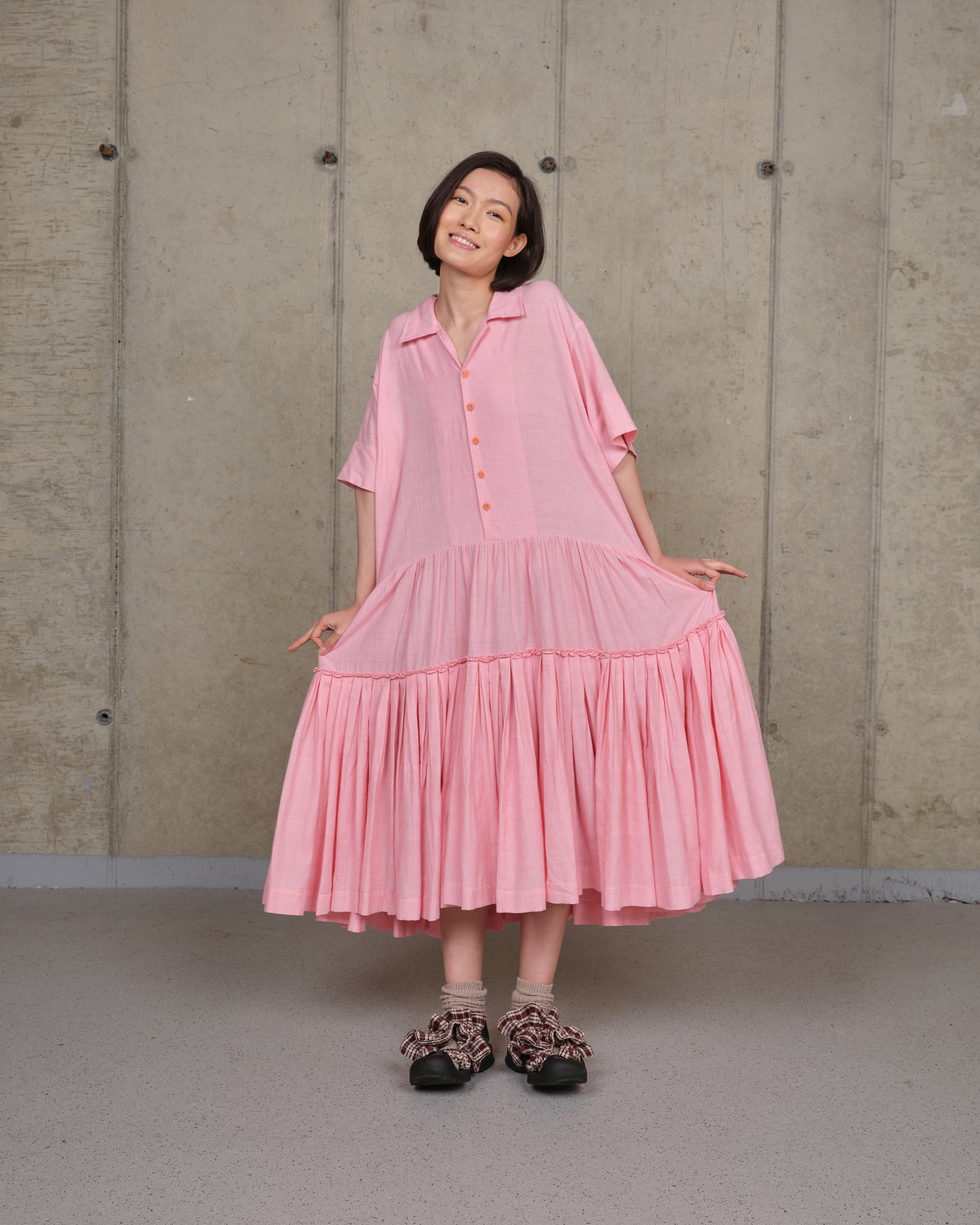Apple Dress - Pink Pleated